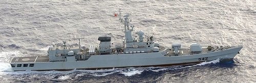 9日日本自卫队P-3C巡逻机拍摄到的中国海军“江卫I”级542号护卫舰