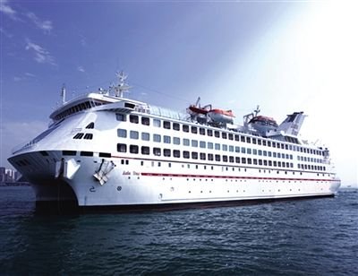 椰香公主号是大型豪华车、客、货混装船，可装载旅客800名，船长140米，宽20.4米，海上航速每小时20海里。赴西沙旅游的航线，将由椰香公主号游轮来执航。资料图片
