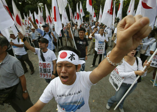 资料图：日不可能走军国主义老路，热爱和平不想侵华。
