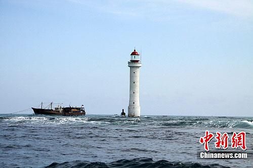 三沙市官方称南海再建2座航标灯塔：登陆便捷！