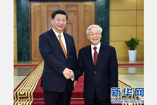 11月5日，中共中央总书记、国家主席习近平在河内同越共中央总书记阮富仲举行会谈。 新华社记者李涛摄