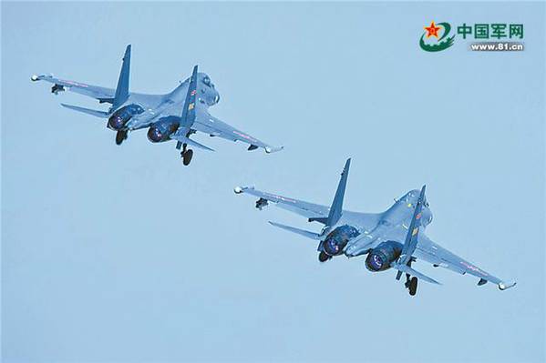 外媒：中国两架军机在南海上空拦截美军侦察机