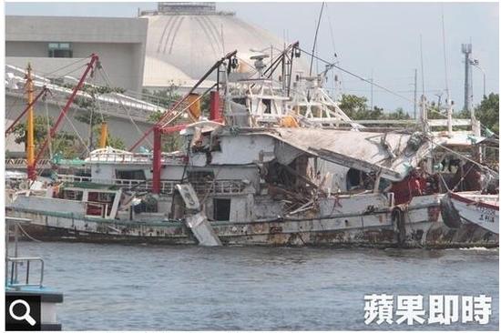 台军误射导弹击中渔船