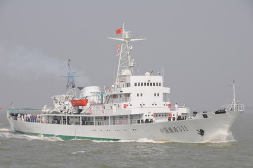 我国最大渔政船开赴南海宣示主权(组图)