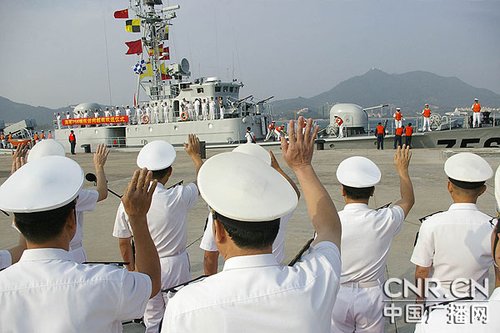 我海军编队参加中越联合巡逻并顺访越南(图)