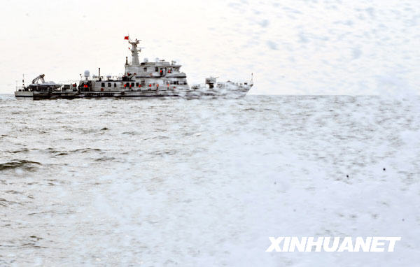 12月4日，新型海警巡逻舰在海上执行巡逻。