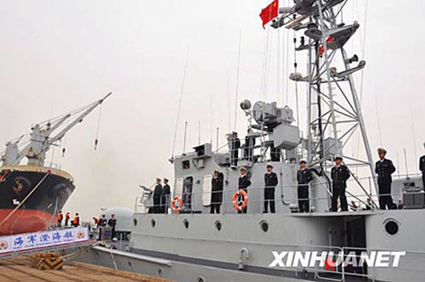 中国海军编队抵达越南海防市开始访问 中国海军编队抵达越南海防市开始访问