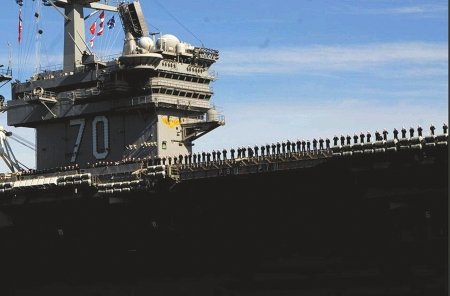 美国向西太平洋海域派出第2支航母战斗群(图)