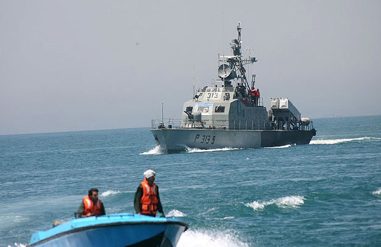 美称伊朗已部署超过100艘快艇用于攻击美军