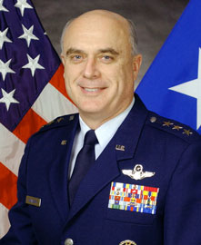 美国国防部２７日说，布什总统已经委任卡罗尔·钱德勒为新一任美国太平洋空军司令部司令。 