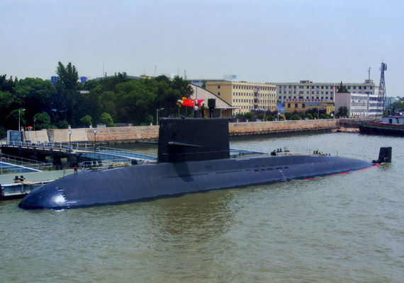图文：中国海军最新型元级常规潜艇