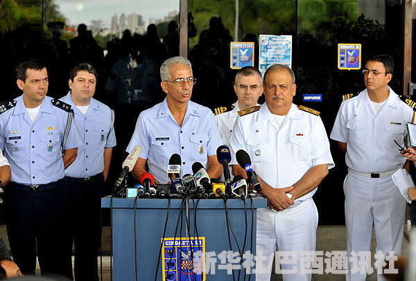 巴西 遇难者遗体 客机 军方 海军 累西腓 法航 路线图 空军军官 搜救