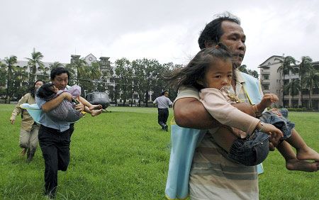 组图：“莫拉克”重创台湾致高雄600人被埋