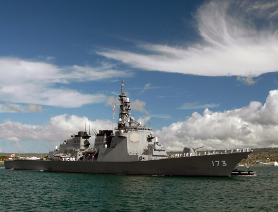 日本海上自卫队DDG-173金刚号宙斯盾战舰。文章称“宙斯盾”舰改善水兵生活方面优势明显
