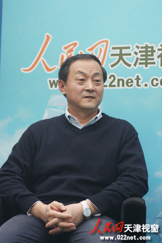 天津市历史学学会理事长、南开大学历史学院院长陈志强教授做客本网（摄影：孔飞）