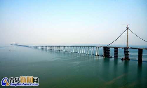 世界第一跨海大桥青岛海湾大桥通车 青岛至黄岛将省时20分钟