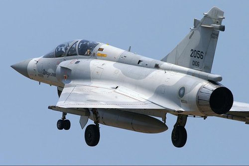 ’美军"台湾防务评估报告"披露：台空军战力不足’