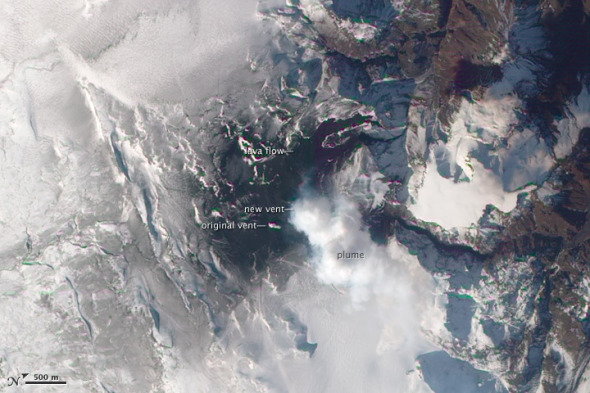 冰岛火山喷发