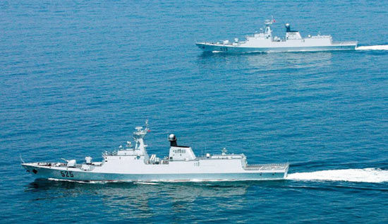 中国海军新型隐身护卫队海上编队