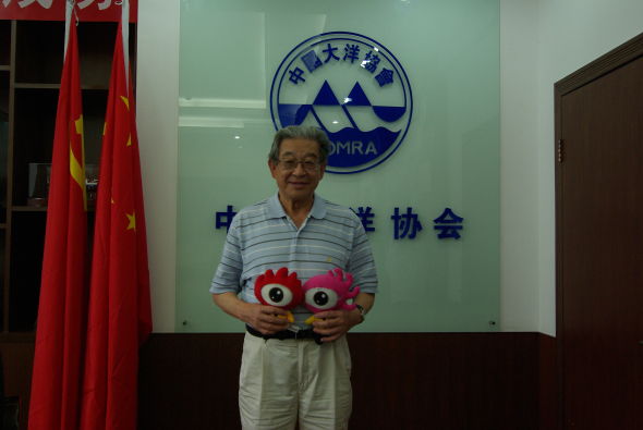 蛟龙号总设计师徐芑南