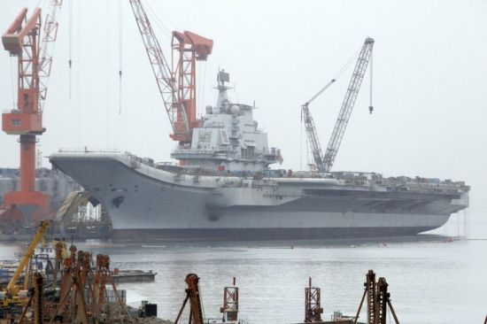 瓦良格对于中国海军来说只是一艘训练舰，却引来外媒纷纷猜测。