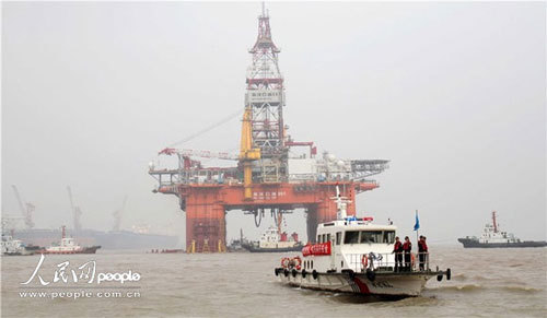   “海洋石油981”钻井平台(人民网图片