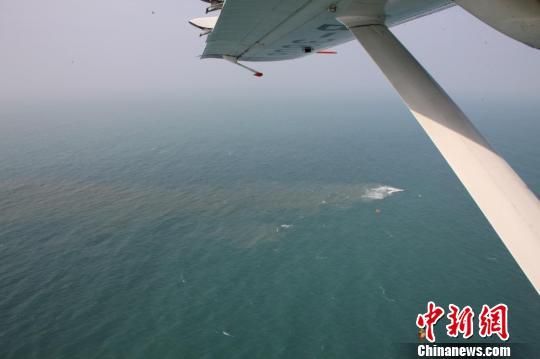 韩国载硫酸沉船西侧相出现3千米混浊水流未见油膜
