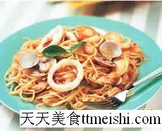 海鲜清酱义大利麵的菜谱图片