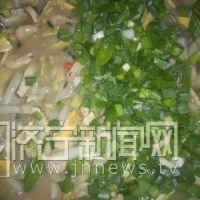 海鲜汤年糕的做法图解8