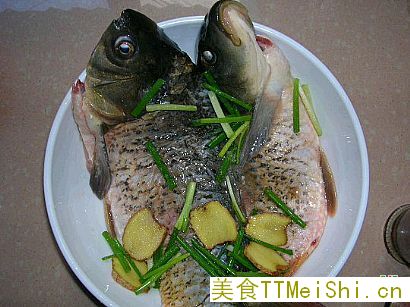 清蒸鱼制作图示