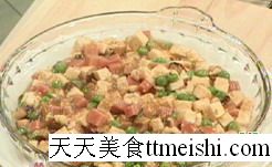 香菇干贝烩豆腐菜谱图片