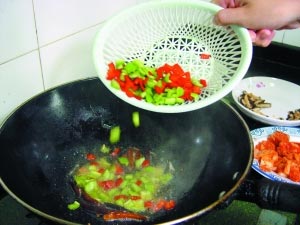 点击图片进入下一页