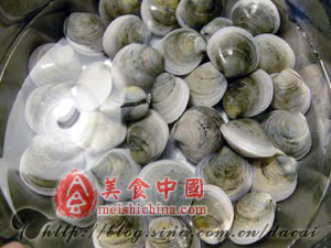 白蛤豆腐汤