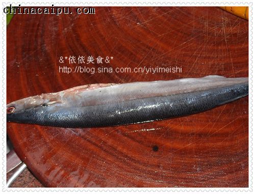 油煎秋刀鱼
