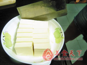 美味虾仁豆腐蒸蛋