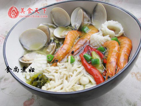 今冬流行辣味海鲜锅