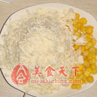 北极虾番茄肉酱批萨