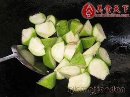 又是螃蟹----水瓜水蟹汤