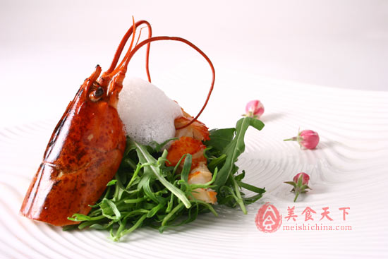 加拿大龙虾沙拉配奶油泡沫