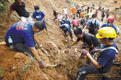 菲律宾山体滑坡灾害已确认造成8人死亡（图）