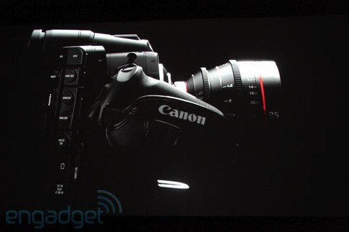 EOS C300