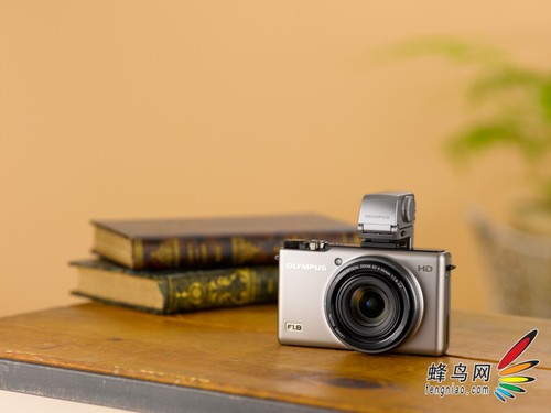 限百套 奥林巴斯XZ-1银色纪念版国内发布