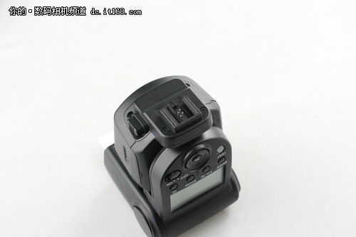 α绝配索尼中端闪光灯HVL-F43AM试用(2)