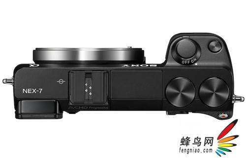 内置精密EVF！索尼发布中高端微单NEX-7