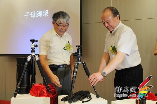 富图宝Fotopro发布三脚架、包套装新品