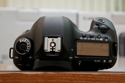 相差无几 佳能EOS 5D mark III台湾上市