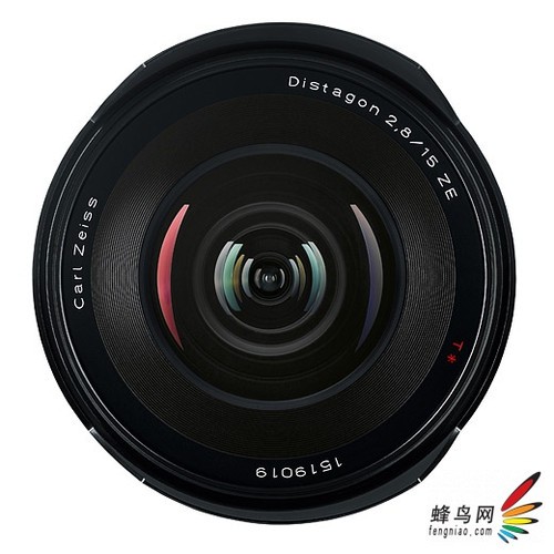 卡尔蔡司Distagon T* 15mm F2.8海外发布