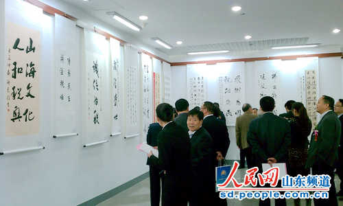 国税系统主办的“翰墨助税 山海传情”书法与税法作品展