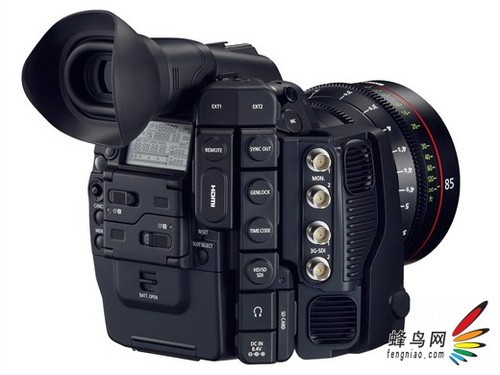 升级4K 佳能发布高清电影机新品EOS C500