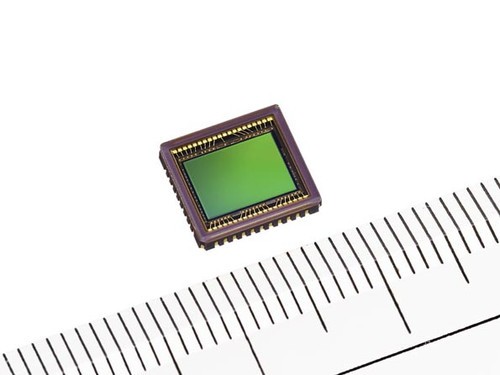 日本夏普宣布研发新型2000万像素CCD